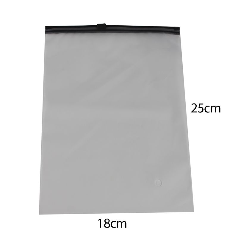 Kit-50-Saco-Plastico-Com-Ziper-Trilho-Preto-fosco-18x25cm-d.jpg